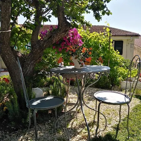 Nonna Dora Bed and Breakfast Muros